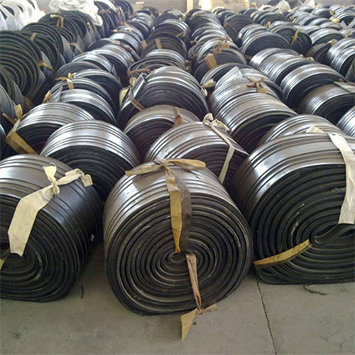 優(yōu)質(zhì)背貼式止水帶